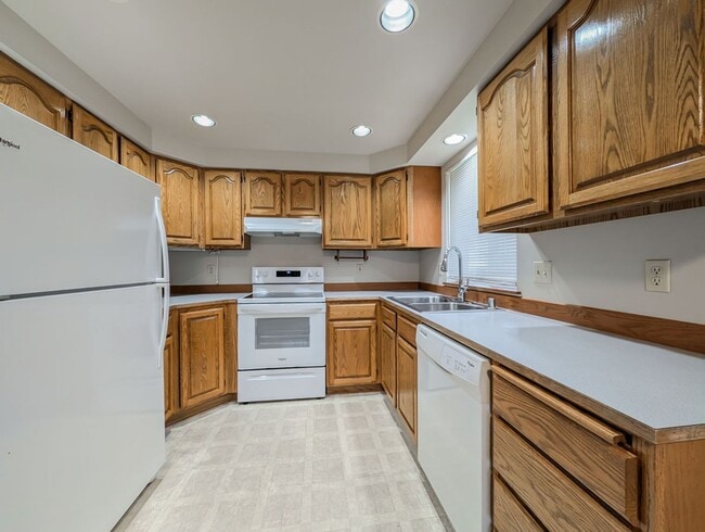 Photo - 3 bed, 2 bath Ramber with 2 Car Garage & Fenced yard!