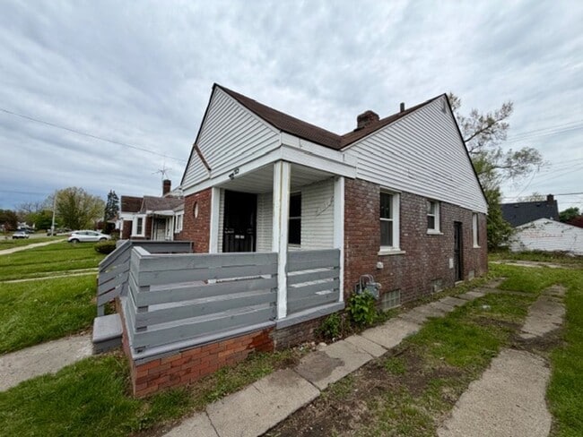 Photo - 2 Bedroom 1 Bath House For Lease