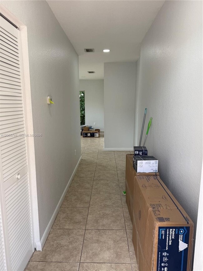 Photo - 7600 NW 38th Ct