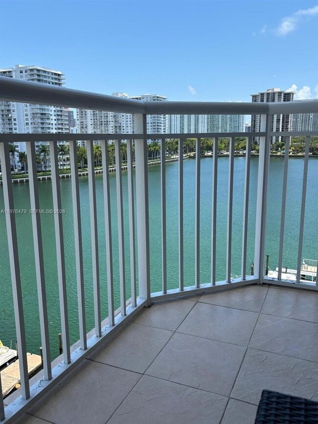 Photo - 18081 Biscayne Blvd Unit 702