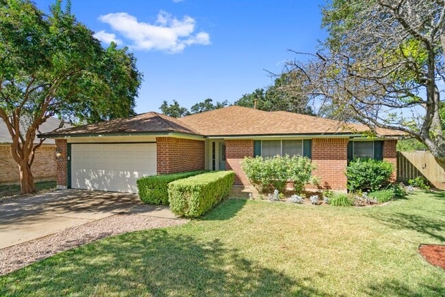 Photo - 1514 Royce Ln
