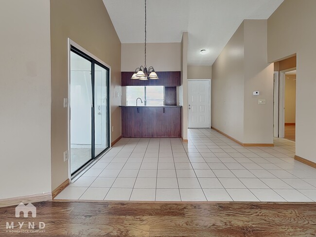 Photo - 2024 Sheffield Ct