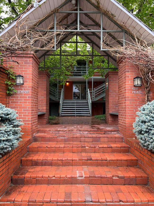 Photo - AMAZING LOCATION 2 Bed 1 Bath Condo of West Pearl In Boulder Unit 1