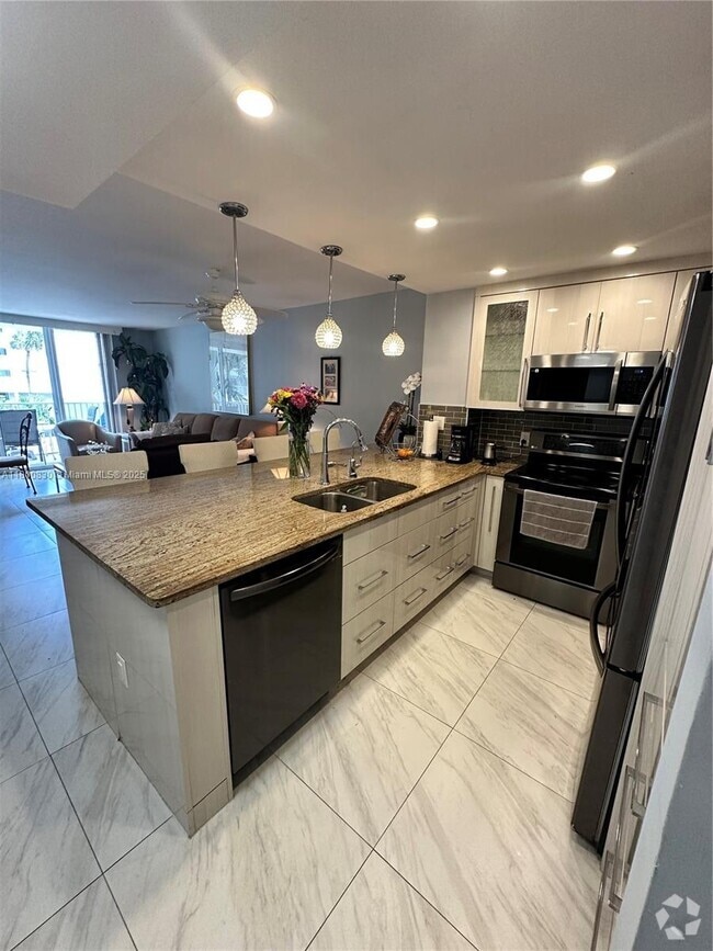 Building Photo - 3540 S Ocean Blvd Unit 216 Rental