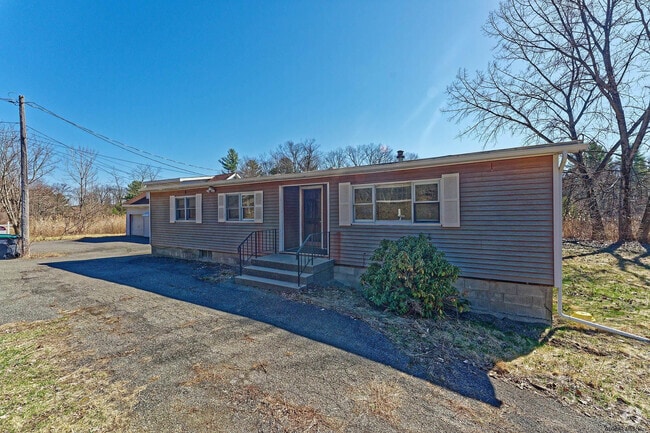 Building Photo - 844 Burden Lake Rd Rental