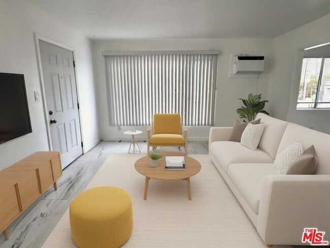 Photo - 1630 W 104th St Unit A