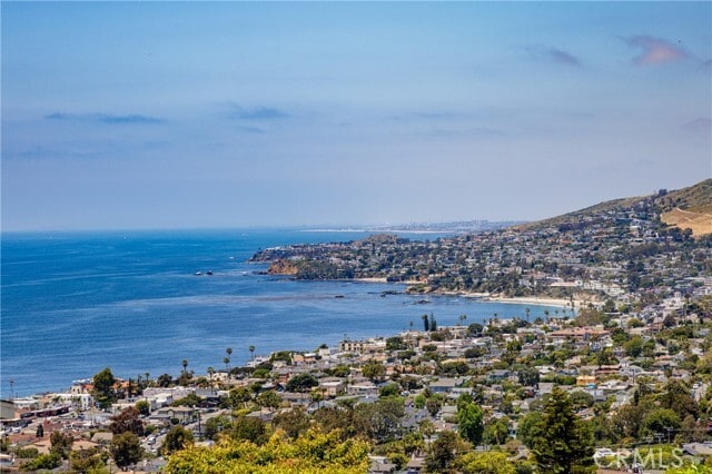 Photo - 2260 Crestview Dr Unit B