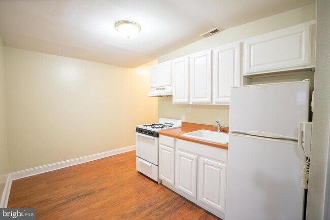 Photo - 1124 Passyunk Ave Unit 4