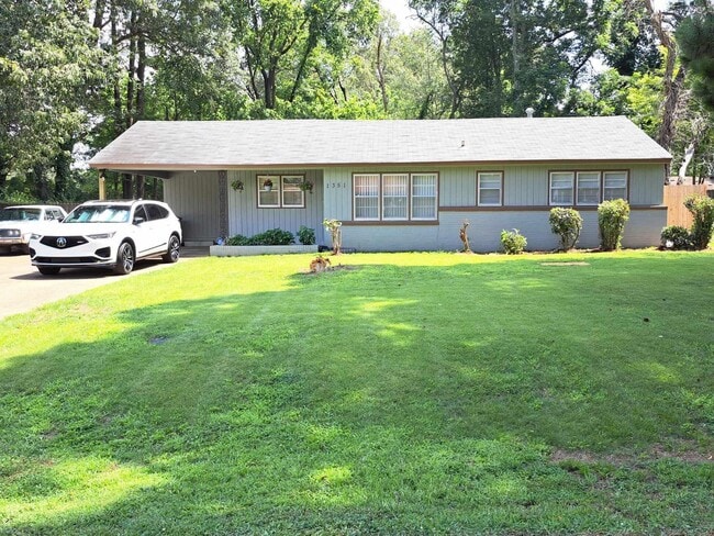 Building Photo - 1351 Janis Dr Rental