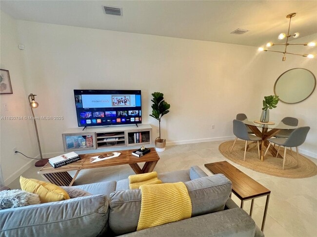 Photo - 20433 NW 4th Ave