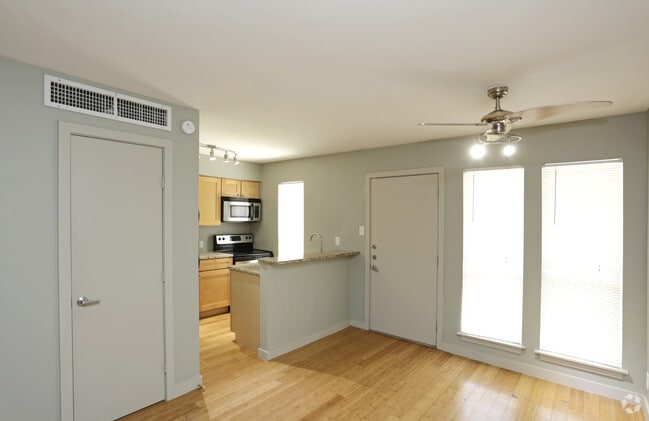 Espacios de almacenaje amplios - The Element Studios