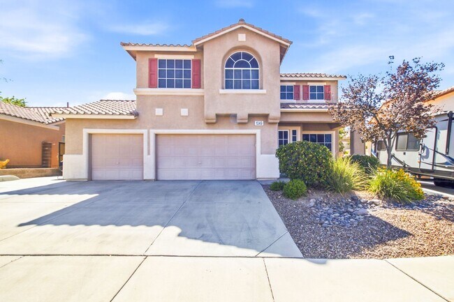 Photo - Beautiful 4-Bedroom Home with Pool & Rock Waterfall in 89002