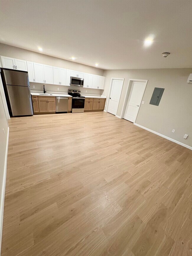 Photo - 15 Mountain Rd Unit 201