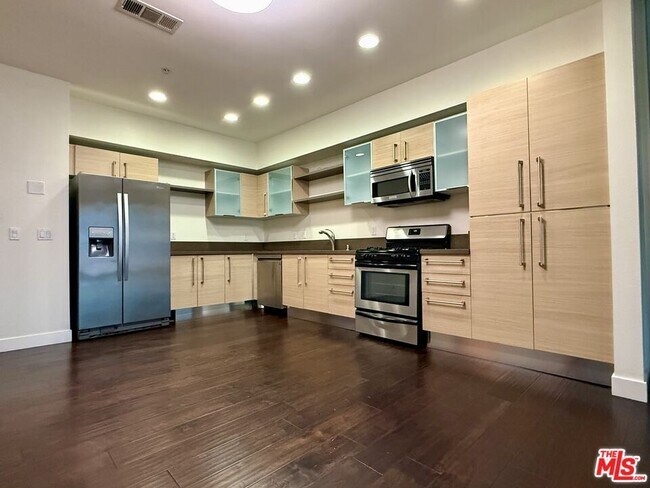 Photo - 1234 Wilshire Blvd Unit 403