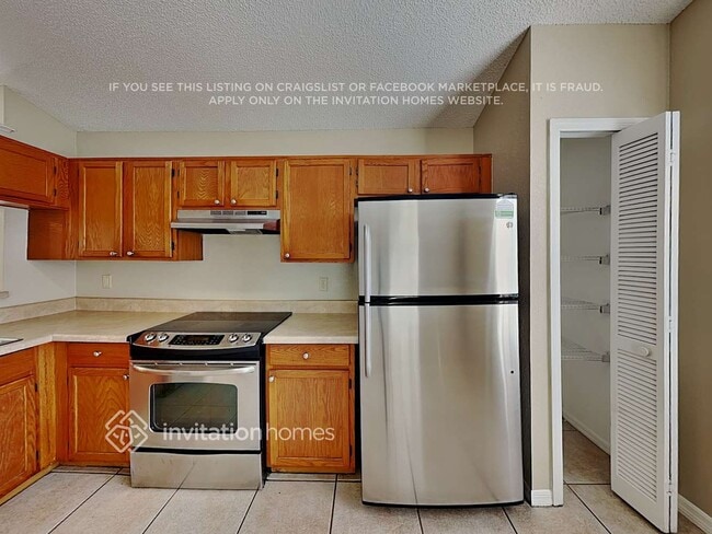 Photo - 105 River Chase Dr