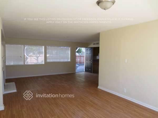 Photo - 1413 Maryland St