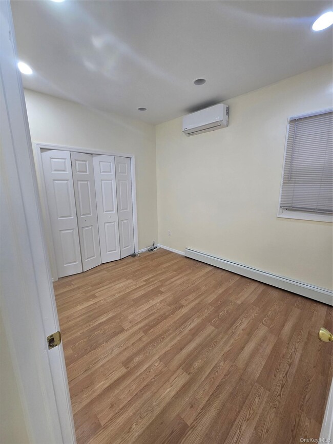 Photo - 114 Essex St