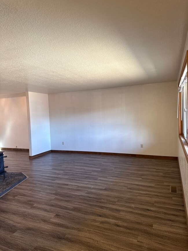 Photo - RV Parking, SMALL DOG OK, NE 3 Bdrm, 2 Bath House, All Appliances, Wood Stove, Dbl. Garage