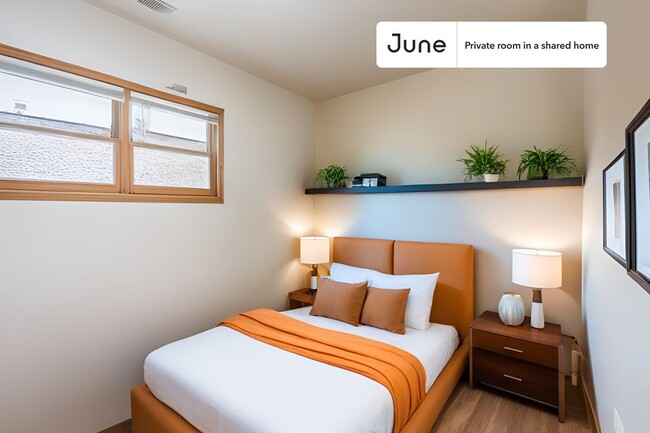Private bedroom in 3 bed/2 bath Home - Private bedroom in 3 bed/2 bath Home Unidad A