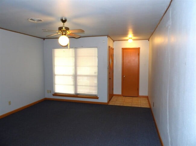 Photo - 4311 NW Hoover Ave