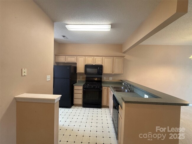 Photo - 1515 Sylvia Ct