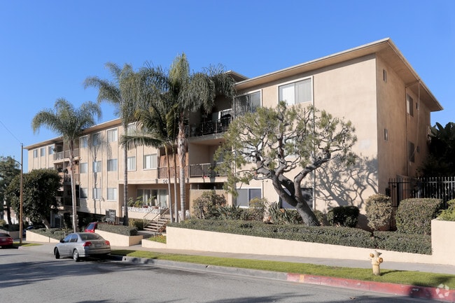 068 - Howard Crown - 068 - Howard Crown