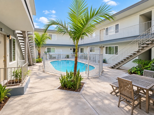 Highlander Manor Apartments