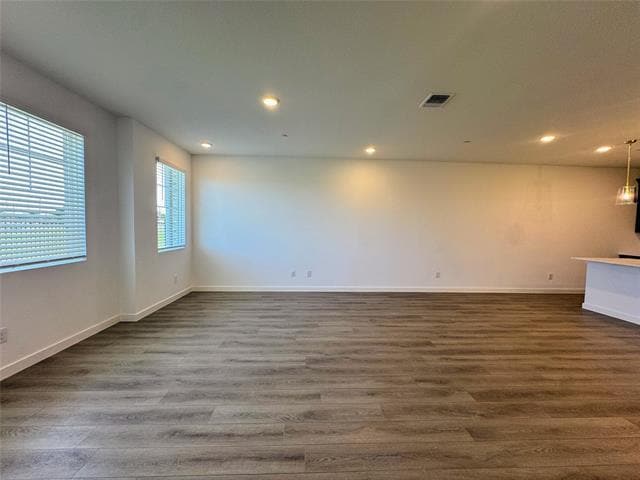 Photo - 5720 Lakeview Dr