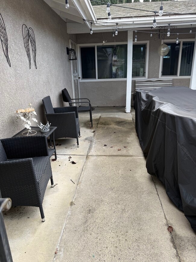 Photo - 2008 E Stearns Ave