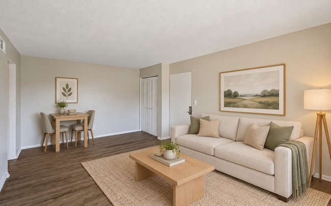 Mission Manor Apartments