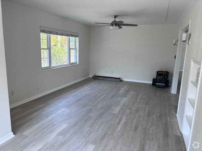Building Photo - 2284 Bougainvillea St Rental