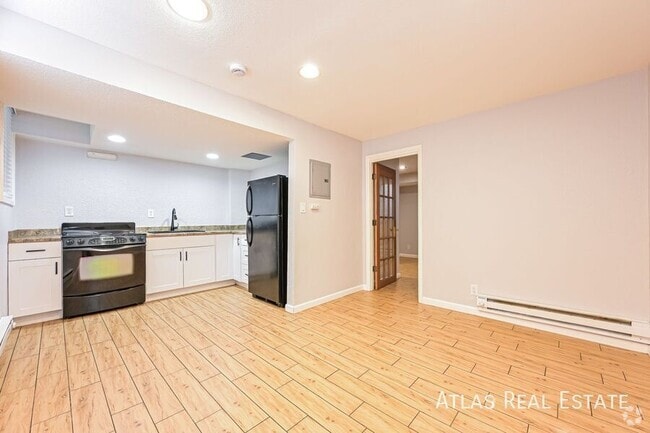 Building Photo - 1857 W Mosier Pl Unit B Rental