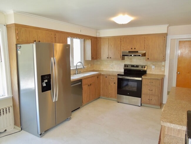 Photo - 2 Briarwood Ct