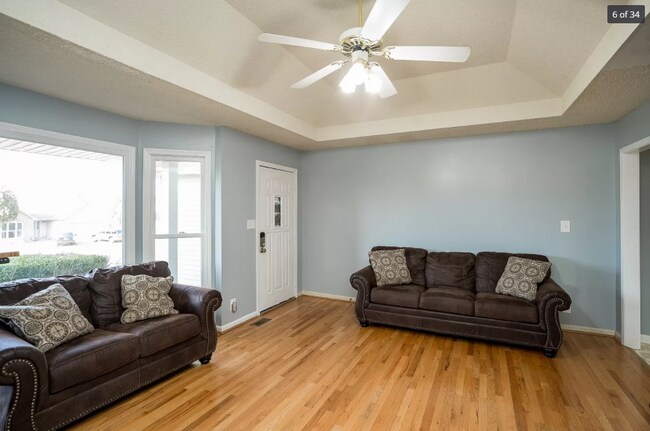 Photo - 1768 Butternut Dr