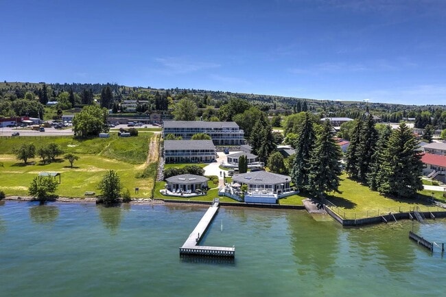 Photo - Lake Front Rental