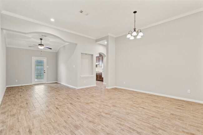 Photo - 521 Ironwood Forest Dr