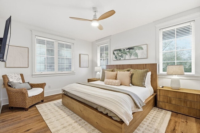 Photo - 122 Georgetown Ave Unit SI ID1447164P