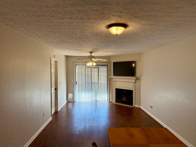 Photo - 701 New Horizon St Unidad 701