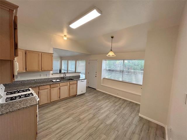 Photo - 4421 Crystal Ln