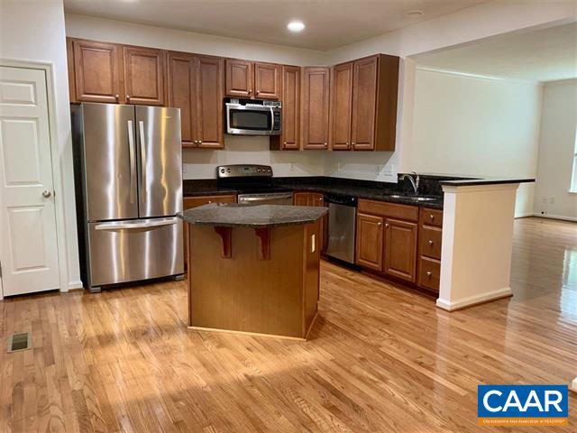 Photo - 836 Rockcreek Rd