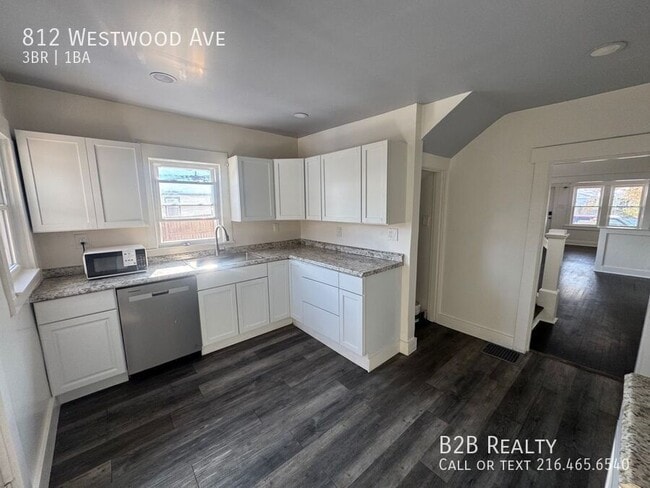 Photo - 812 Westwood Ave