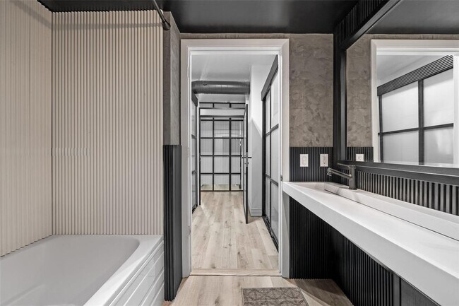 Photo - 690 SW 1st Ct Unidad 2101