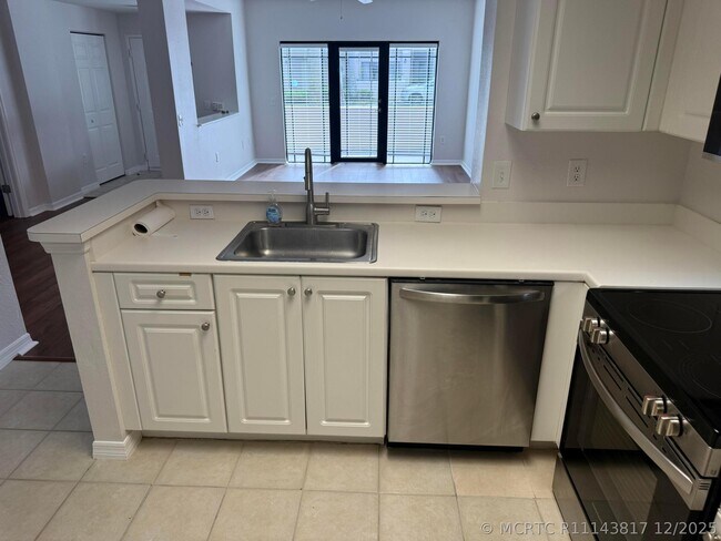Photo - 2802 Sarento Pl Unit 115