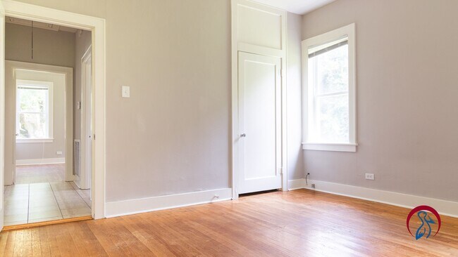 Photo - @ bed 1 bath Home for Rent right off 165 i...