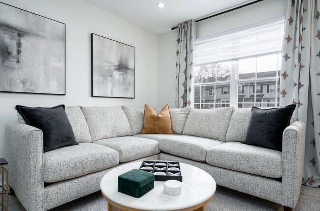 Photo - 16 Elks Trail