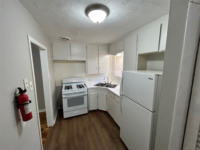Photo - 8807 Timberside Dr Unit 8