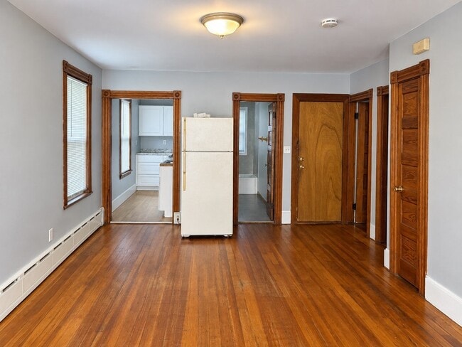 103 David St Unit 1