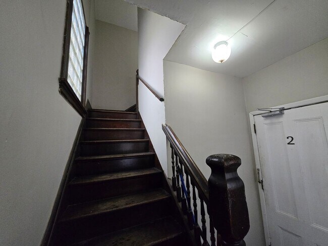 195 Meigs St Unit 3