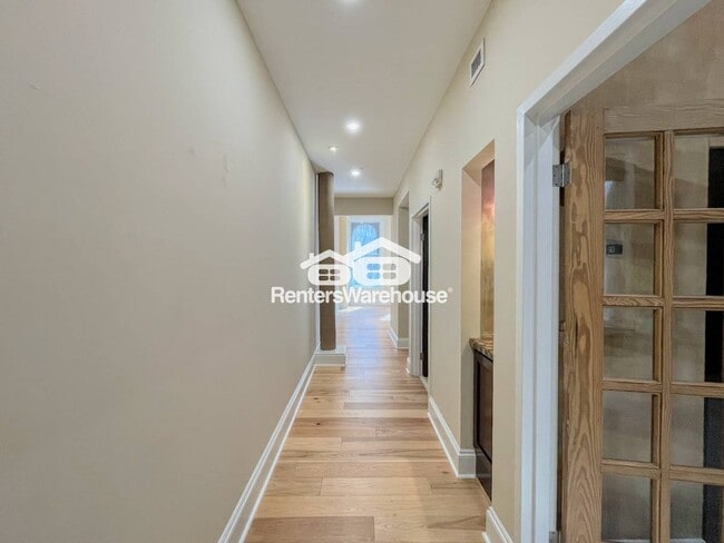 Photo - 219 Granby St Unit 20