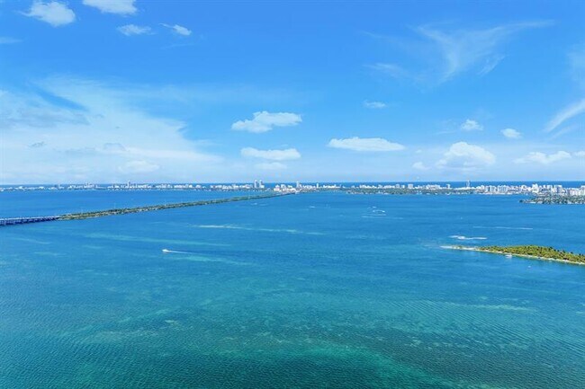 Photo - 700 NE 24th St Unit 4501